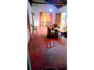HOUSE FOR SALE IN KIRILLAWALA, KADAWATHA