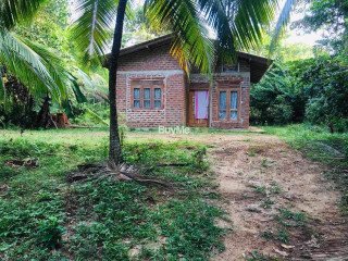 LAND WITH HOUSE FOR SALE IN RANNA THALAMPORUVA