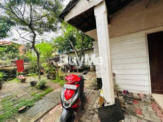 BARE LAND FOR SALE IN DEHIWALA HILL STREET NADIMALA ROAD - S166