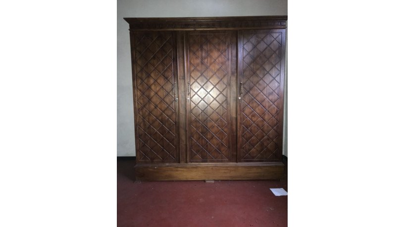 wardrobe-big-0