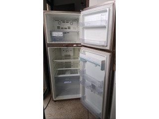 DOUBLE DOOR LG 290 L REFRIGERATOR