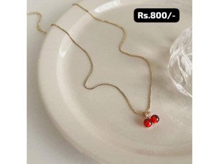CHAIN WITH PENDANT