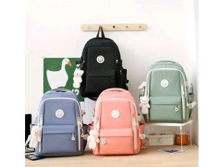 MODERN HANDBAGS DESIGN COLLECTION
