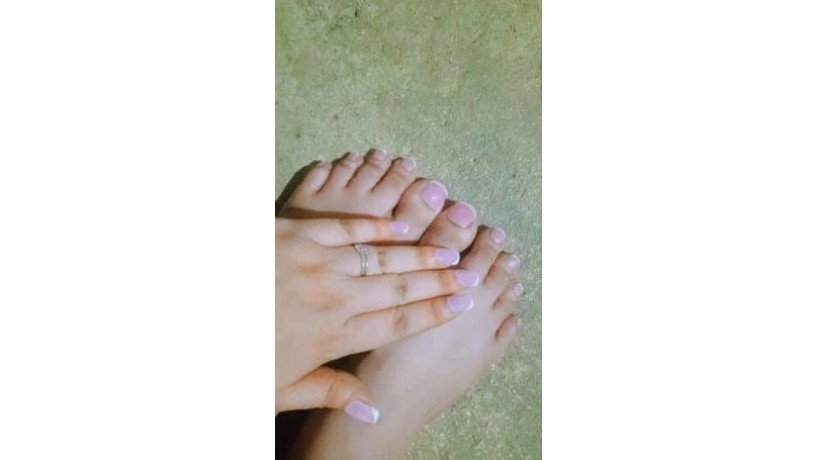 cute-fake-nails-for-leg-big-0