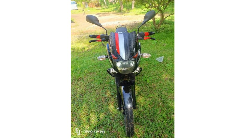 bajaj-pulsar-150-2015-big-0