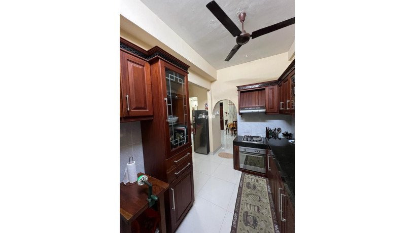 apartment-for-sale-in-bambalapitiya-colombo-4-big-3