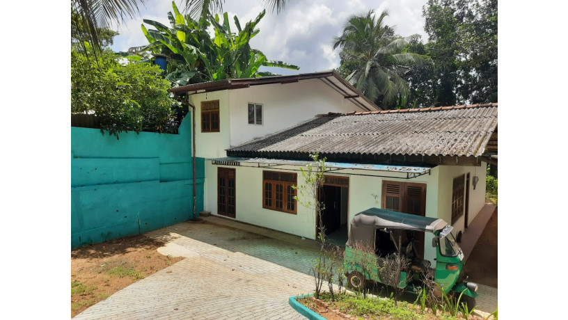 two-storey-house-for-sale-in-makola-big-7