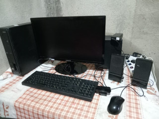 SAMSUNG DESKTOP FOR SALE