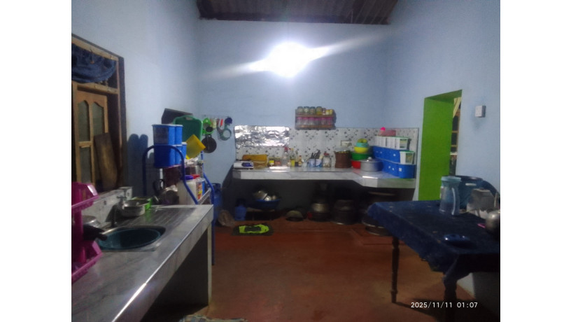 46-perch-land-with-a-house-for-sale-in-naranpanawa-kandy-big-5