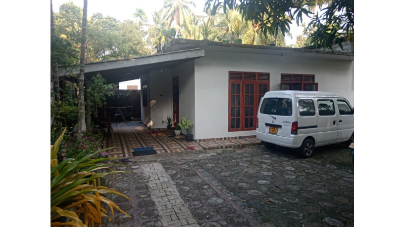 house-for-sale-in-bandaragama-big-0