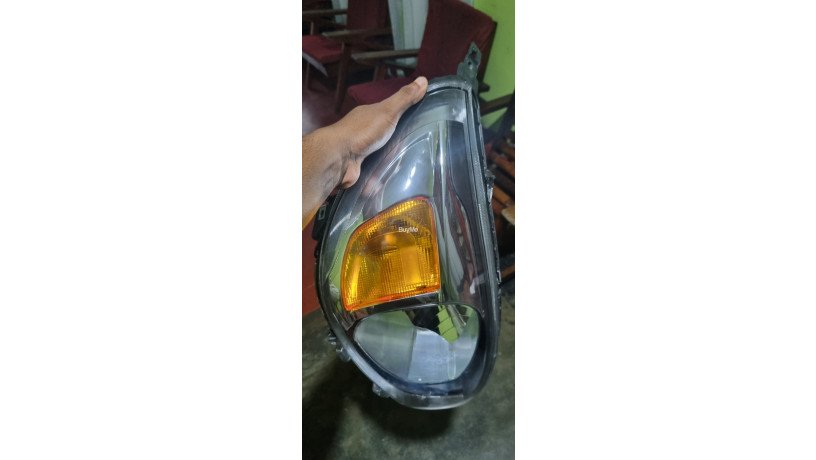 headlight-suzuki-alto-800-2016-big-1