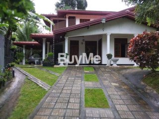 NEWLY BUILT TWO STORY LUXURY HOUSE FOR SALE IN MIDDENIYA.