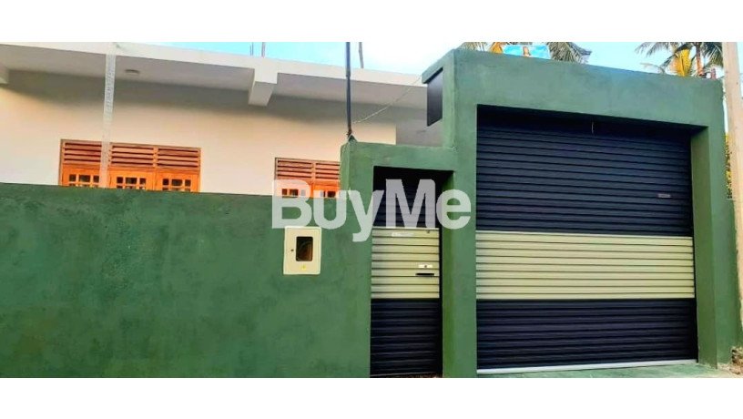 single-storey-slab-type-house-for-sale-in-moragoda-big-0