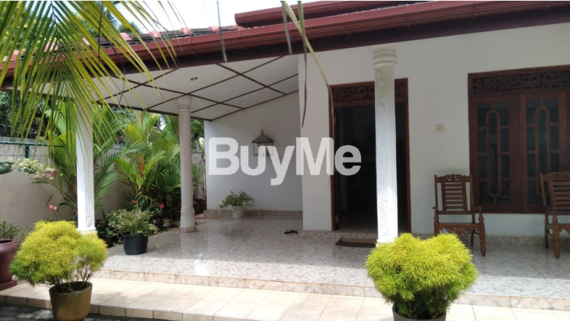 house-for-sale-in-minuwangoda-big-1