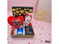 gift-pack-for-your-loved-ones-small-0