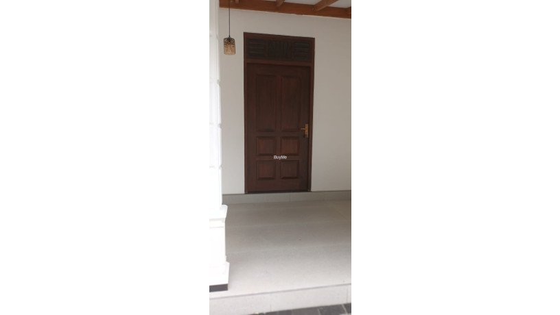 house-for-sale-at-minuwangoda-big-3