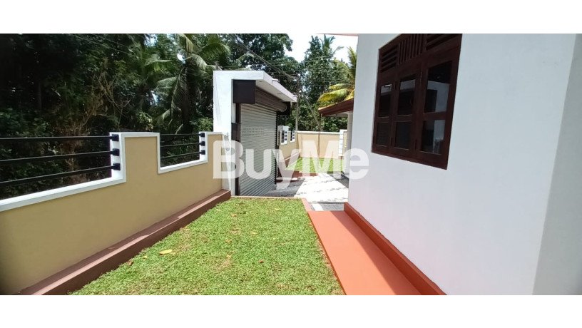 house-for-sale-at-minuwangoda-big-2