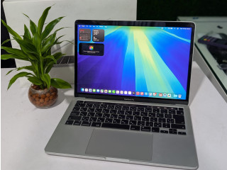 APPLE I MAC LAPTOP FOR SALE