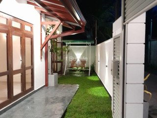 House for sale Athurugiriya