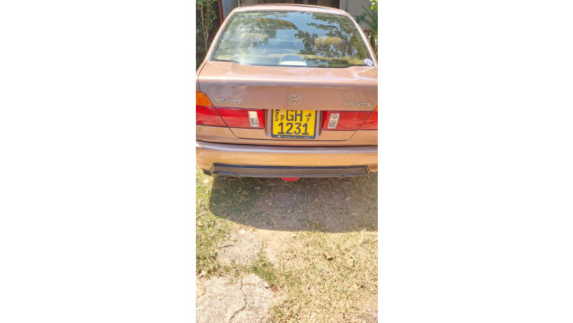 toyota-sprinter-110-1997-big-1