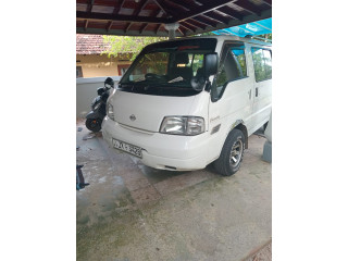 NISSAN VANNET 2001