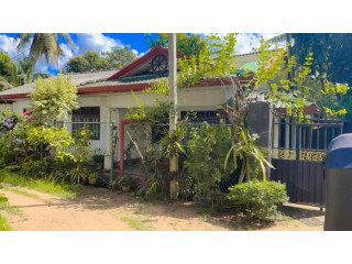 HOUSE FOR SALE IN SEEDUWA