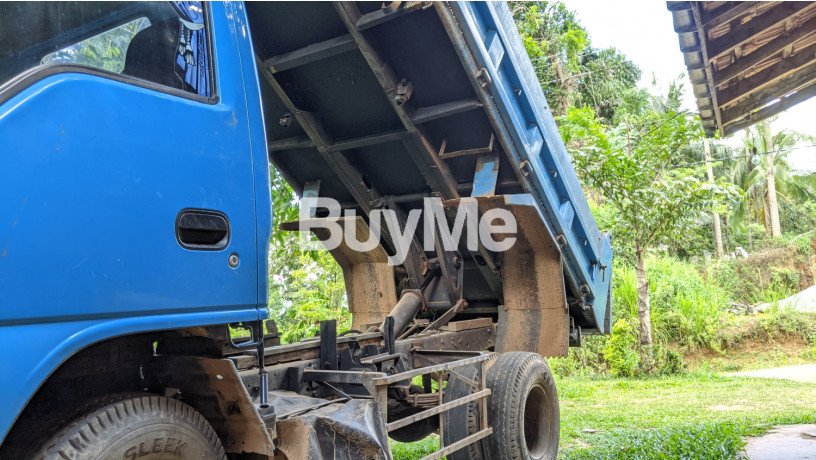 isuzu-tipper-4hf1-2002-big-3