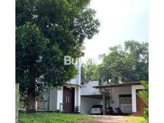 Two story house sale at wijerama Nugegoda