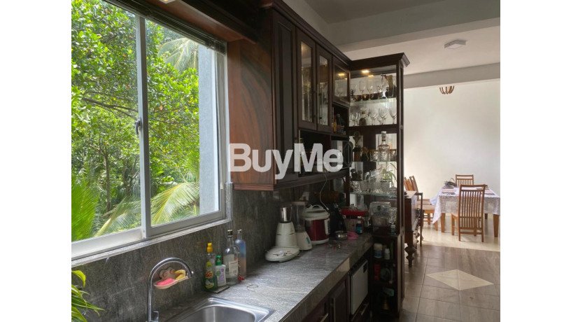 house-for-sale-in-kandy-big-5