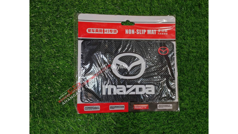 non-slip-matts-mazda-big-0