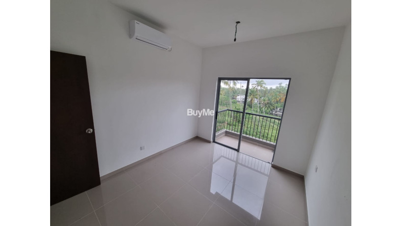 brand-new-apartment-for-sale-in-malabe-big-4