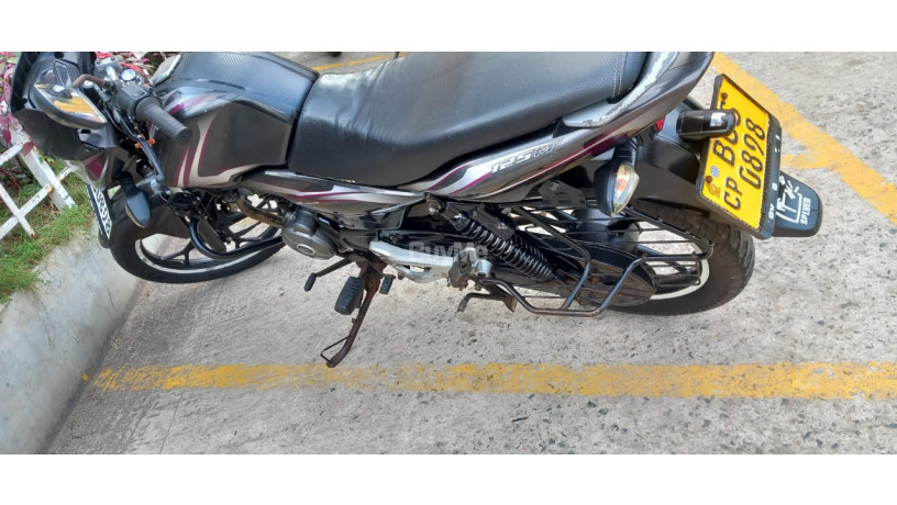 bajaj-discover-125-2014-big-5