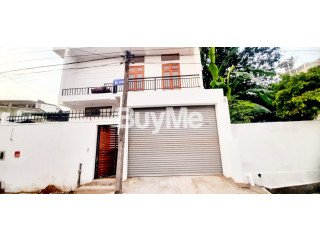 TWO STOREY HOUSE FOR SALE IN BATTHARAMULLA KOSWATTA