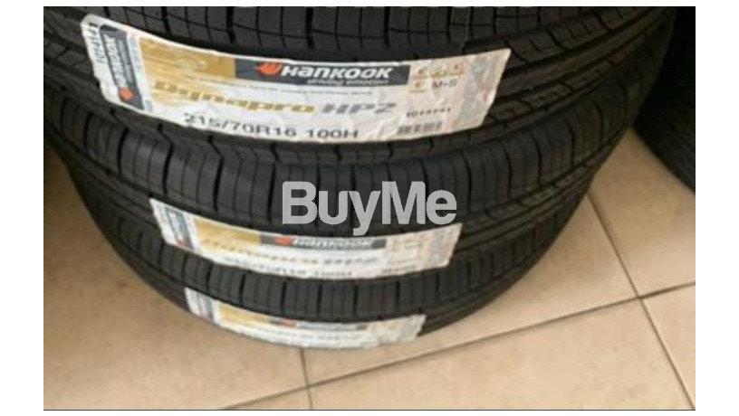 215-70r16-hankook-tyre-big-0