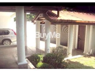 THREE STOREY HOUSE FOR RENT IN COLOMBO - 7