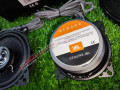 4-speaker-jbl-small-2
