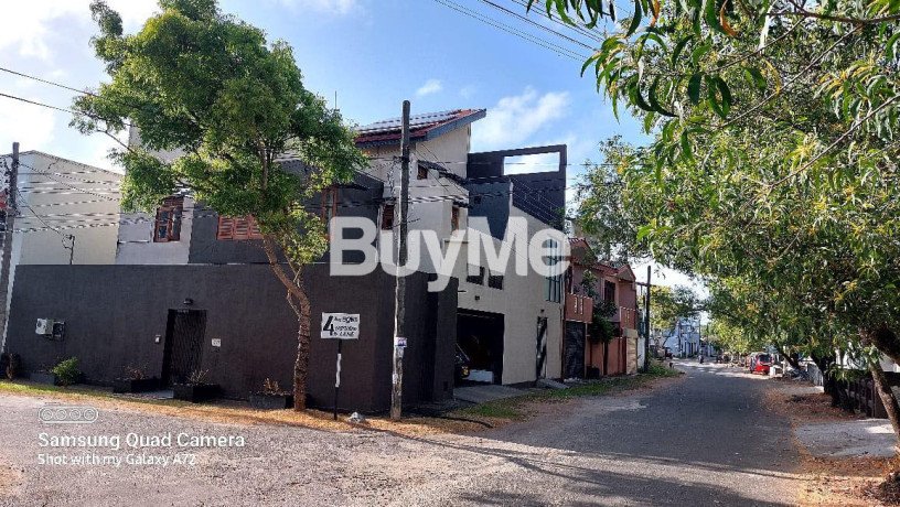 3-storied-house-for-rent-in-dehiwala-attidiya-lake-crescent-big-1