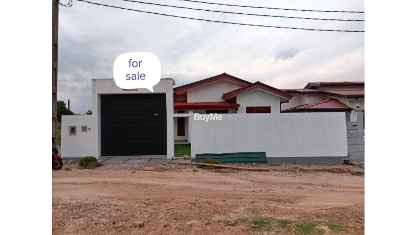 house-for-sale-in-halbarawa-big-0