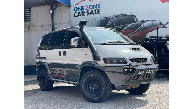 mitsubishi-delica-l400-4wd-1995-big-0