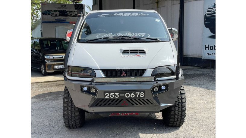 mitsubishi-delica-l400-4wd-1995-big-1