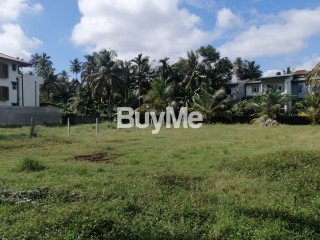 11 P/ 14P BLOCK OF LAND FOR SALE IN WELISARA ( LAKMAL PLACE -ADIVISSA ROAD )