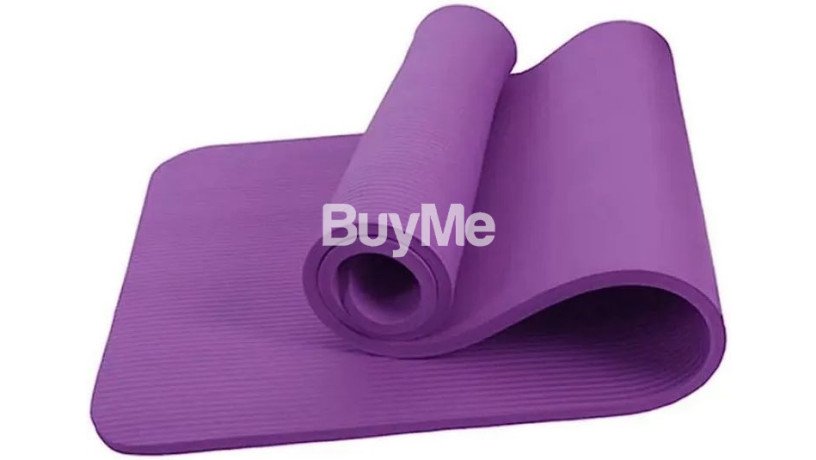 yoga-mat-4mm-tickhness-big-2