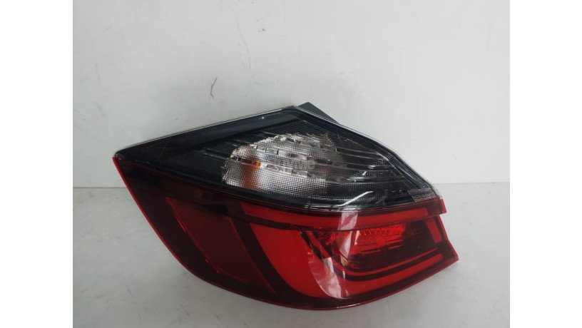 honda-insight-ze4-tail-light-lh-big-0