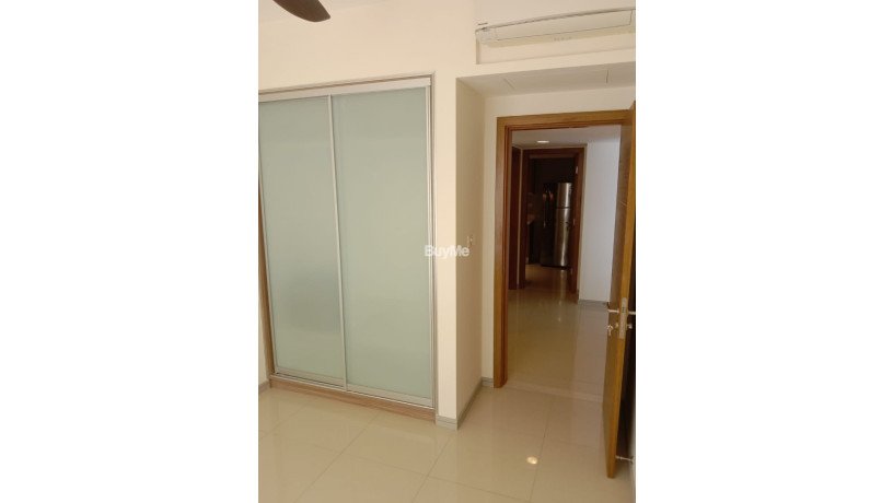 unfurnished-apartment-for-sale-at-colombo-5-big-2