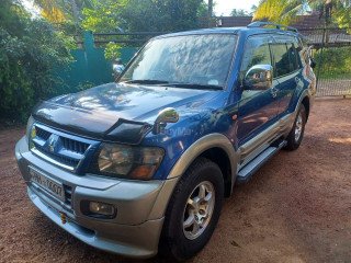 MITSUBISHI MONTERO SUPER EXEED - 4M41 - 2000