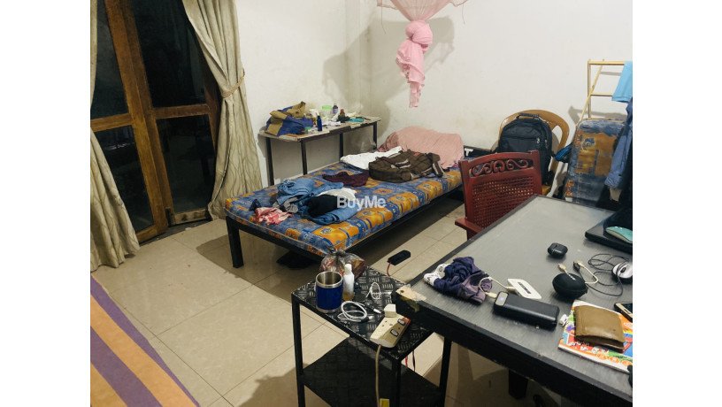 sharing-bedroom-for-rent-big-0