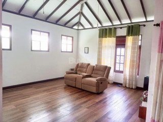 HOUSE FOR SALE IN POKUNUVITA HORANA