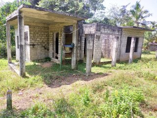 Half Finished Two Storey House In Kalutara Bandaragama Road Kanda kade junction