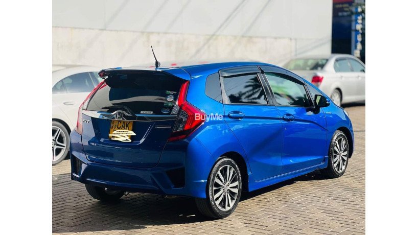 honda-fit-gp5-s-grade-2015-big-3