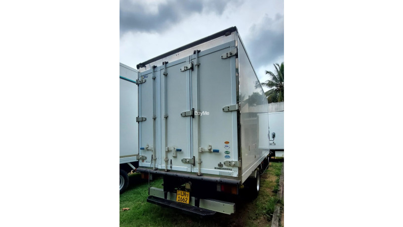 isuzu-elf-freezer-truck-145-2013-big-3